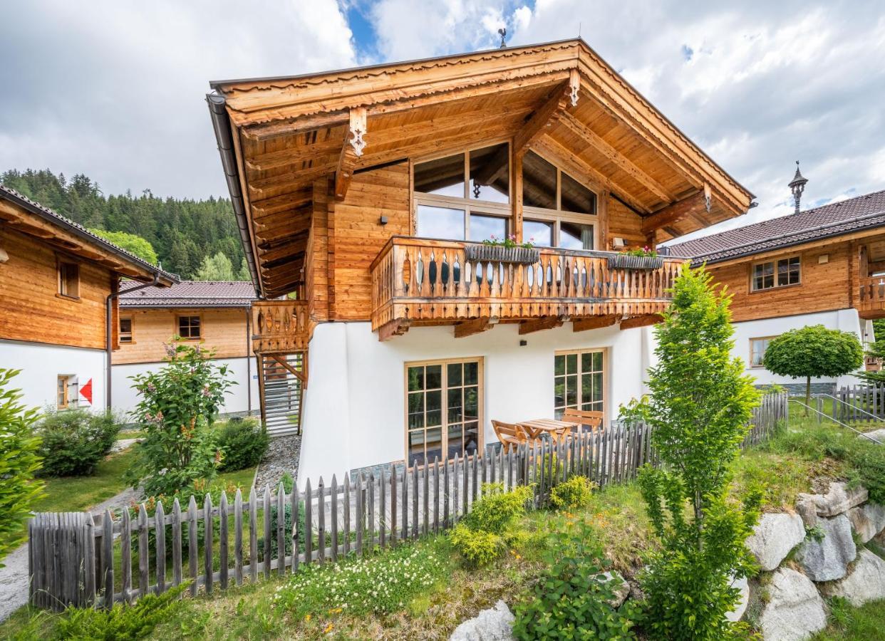 Chaletdorf Am Sonnenhang Neukirchen am Großvenediger エクステリア 写真