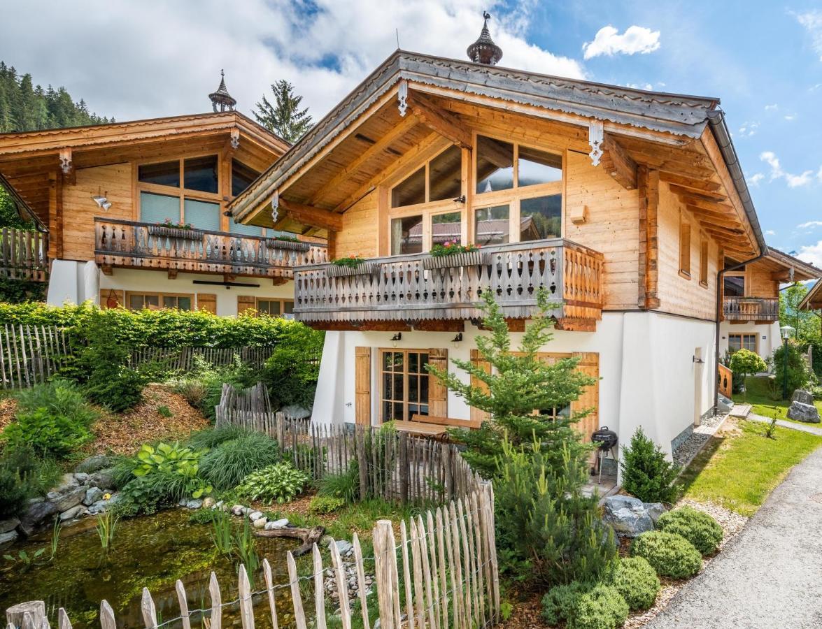 Chaletdorf Am Sonnenhang Neukirchen am Großvenediger エクステリア 写真