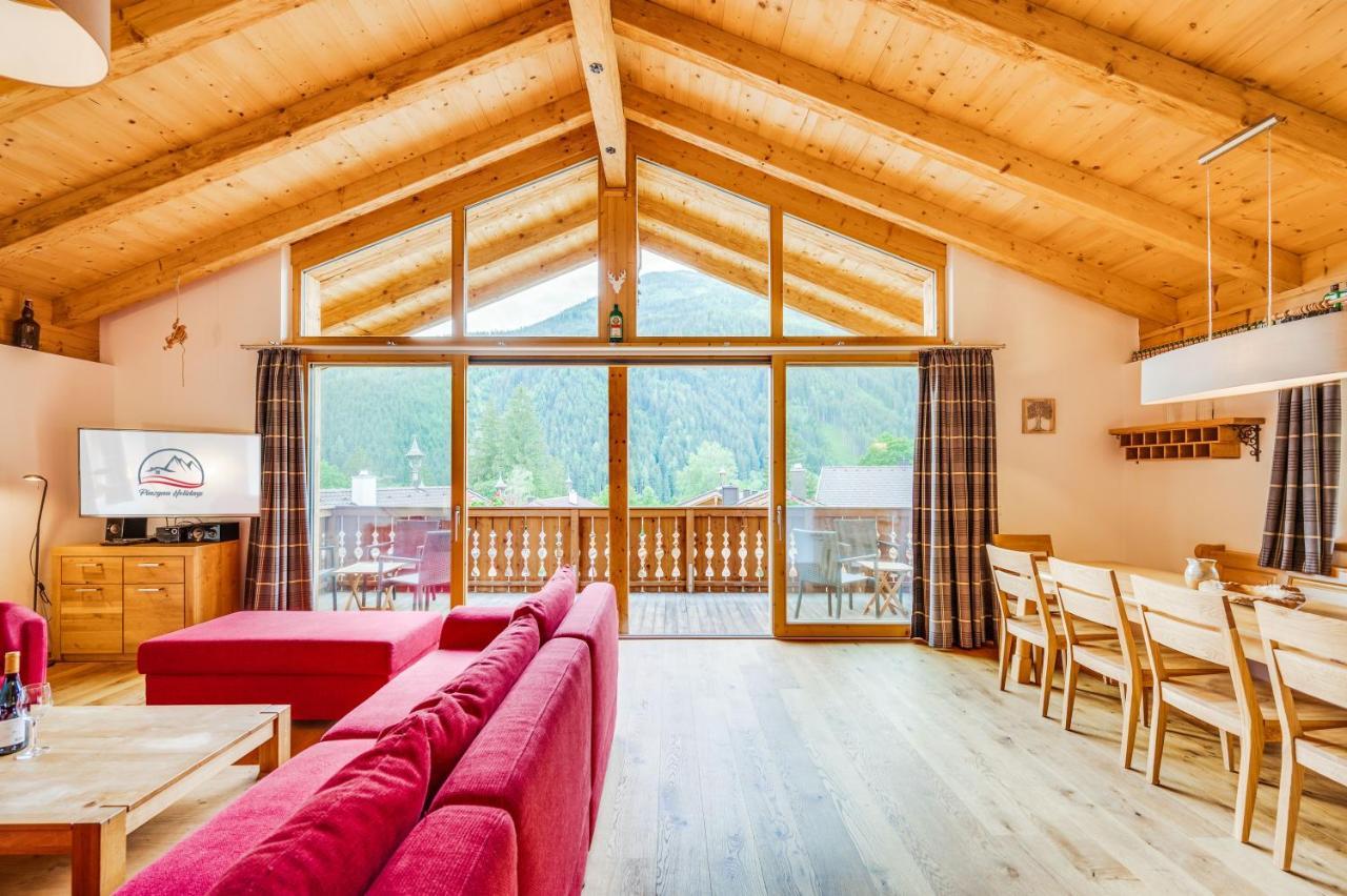Chaletdorf Am Sonnenhang Neukirchen am Großvenediger エクステリア 写真