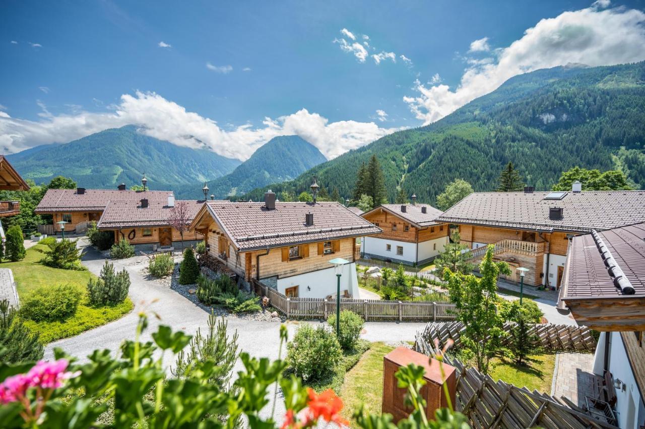 Chaletdorf Am Sonnenhang Neukirchen am Großvenediger エクステリア 写真