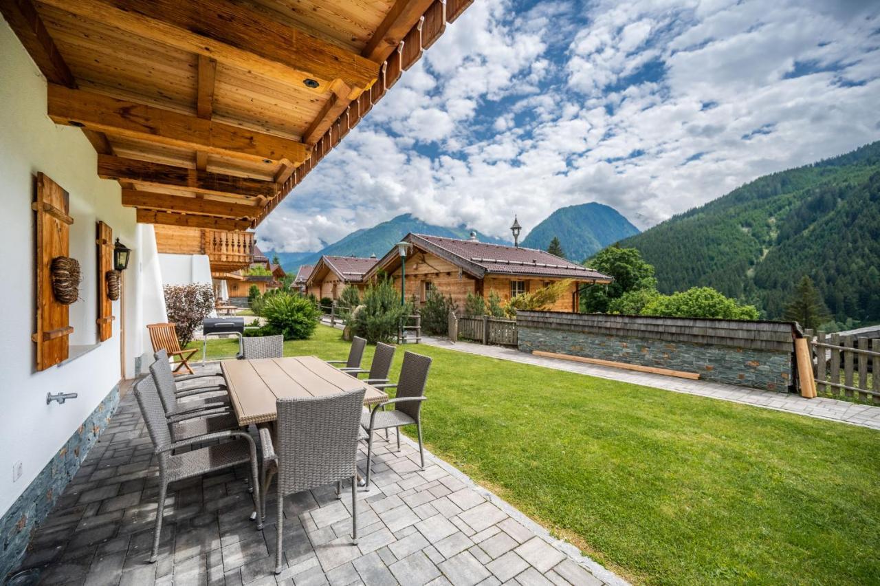 Chaletdorf Am Sonnenhang Neukirchen am Großvenediger エクステリア 写真