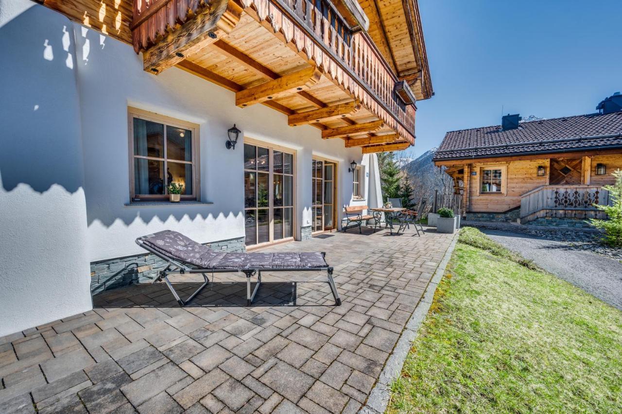 Chaletdorf Am Sonnenhang Neukirchen am Großvenediger エクステリア 写真