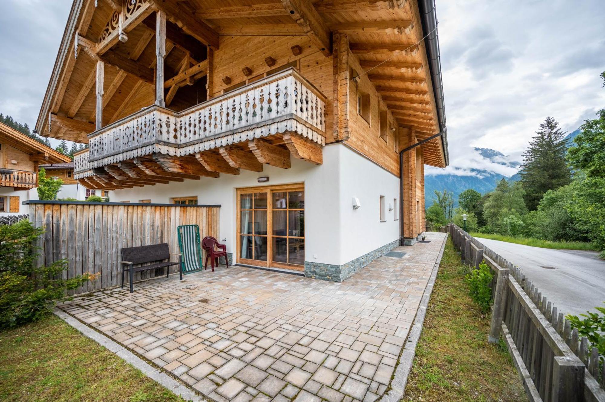Chaletdorf Am Sonnenhang Neukirchen am Großvenediger 部屋 写真
